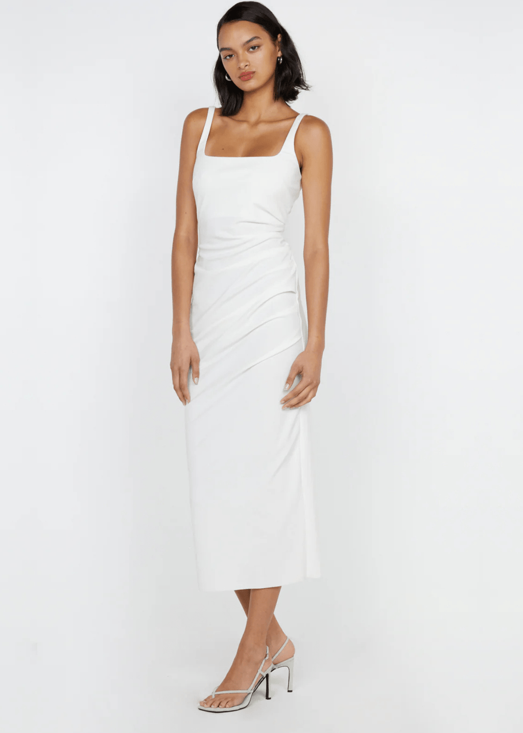 Aveline Tuck Midi Dress in White - Ché by Chelsey