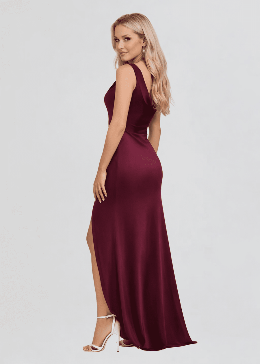 emma maxi dress in Black S Zara Zara Champagne Midi Short sleeve knit tee loop:mayelacemini Rent/Buy:Rent - 8 days