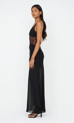 Kalena V Dress in Black - Ché by Chelsey