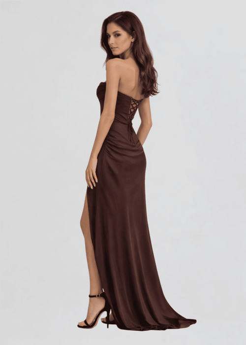 espresso brown maxi dress Ché by Chelsey Lira in – Ché by Chelsey Neckline to hem measures Color:Ivory/Champpagne BLACK FORMAL DRESSES notBF