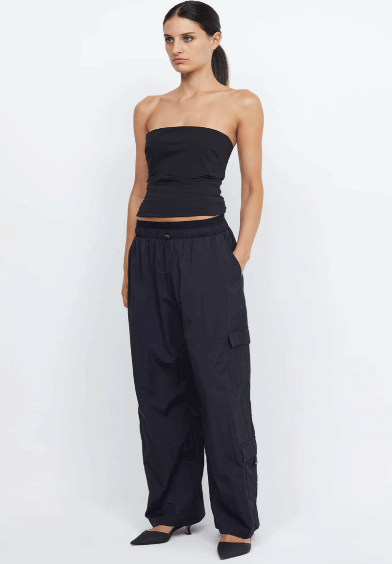 Gab Strapless Top in Black - Ché by Chelsey