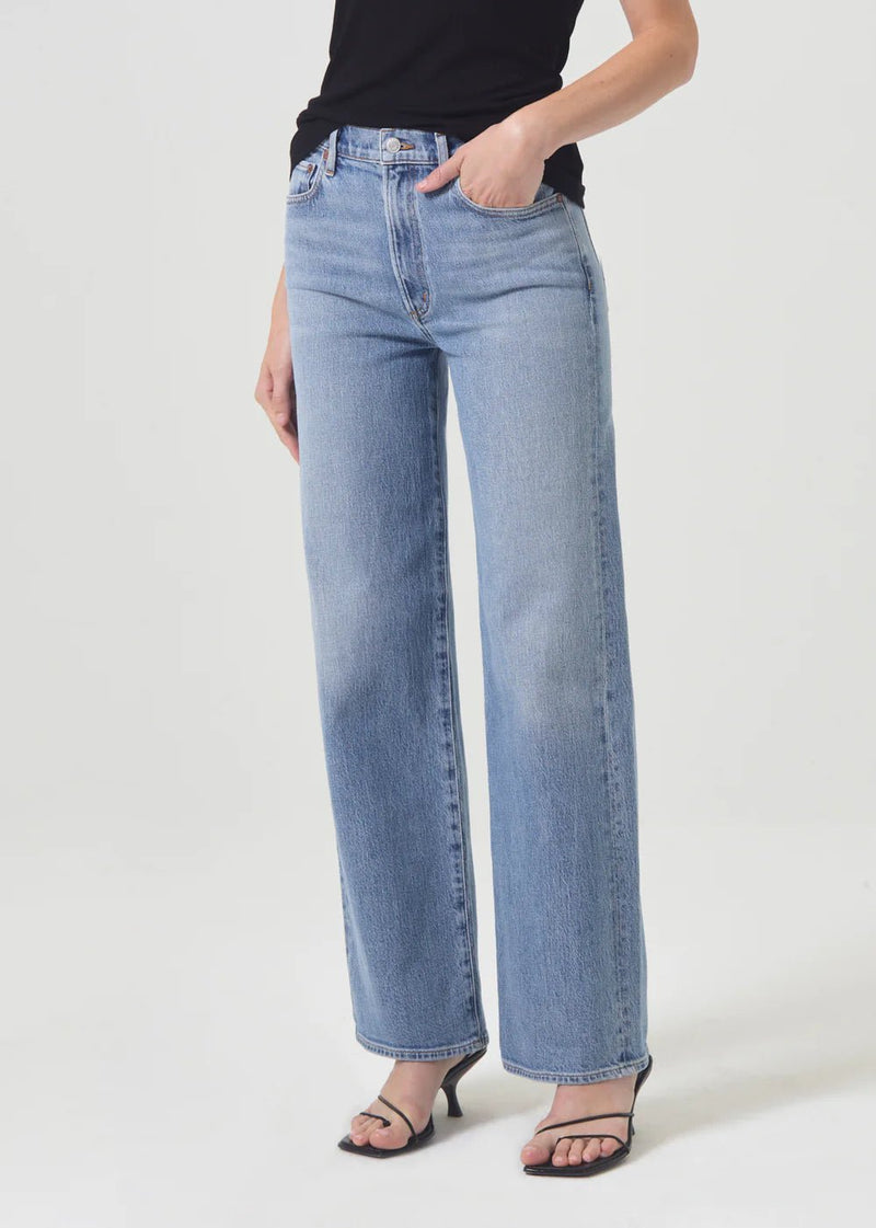 Harper Straight Jean Stretch in Flash - Ché by Chelsey